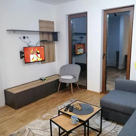 公寓 Divcinova S1 *